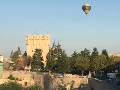 Segovia - early morning balloon